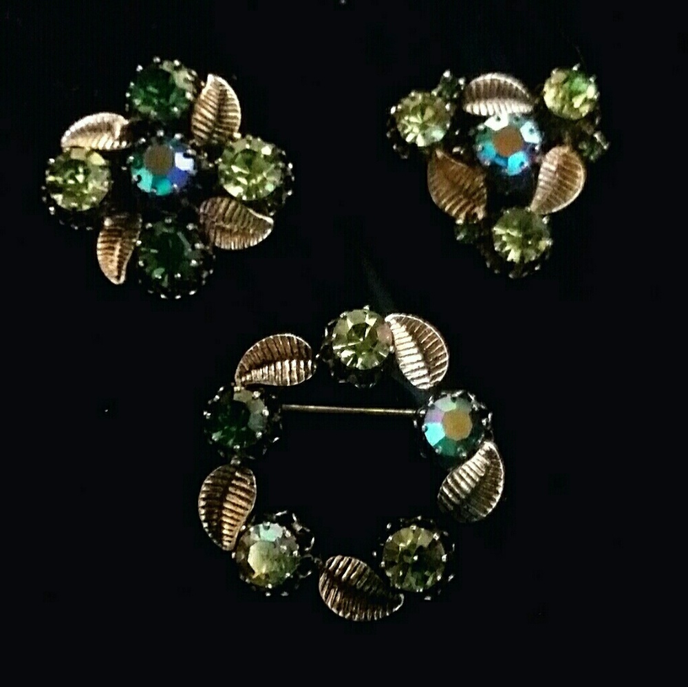 🔷️Vtg 40's trio Aurora Borealis Brooch set